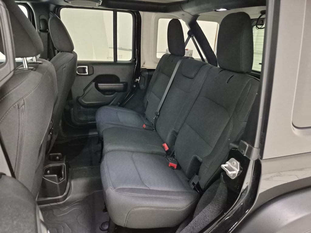 2021 Jeep Wrangler Unlimited Unlimited Willys