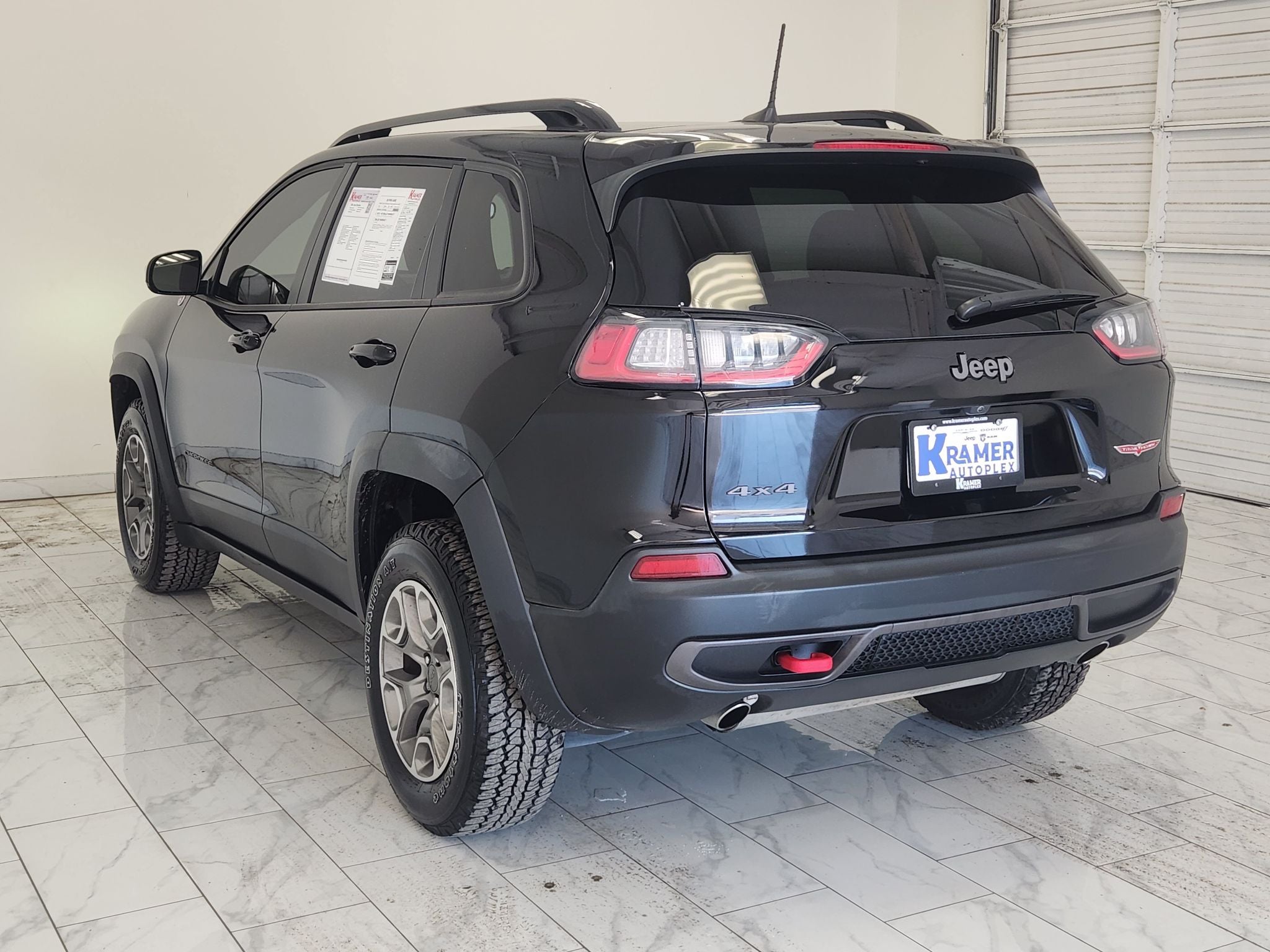 2022 Jeep Cherokee Trailhawk