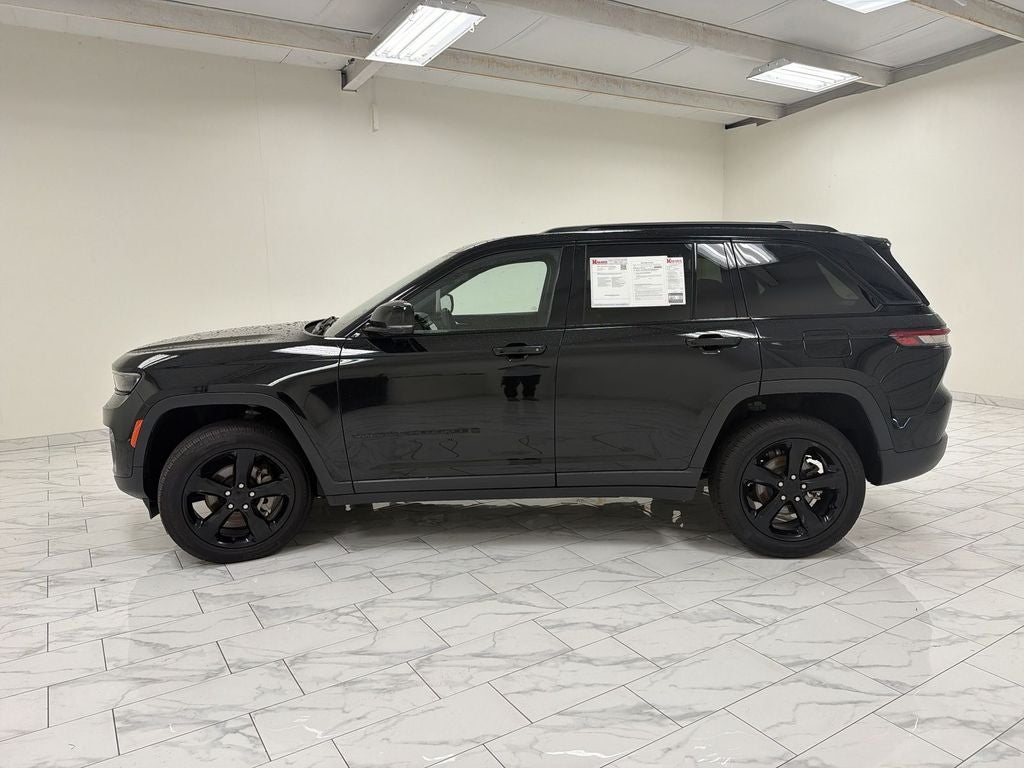 2023 Jeep Grand Cherokee Altitude