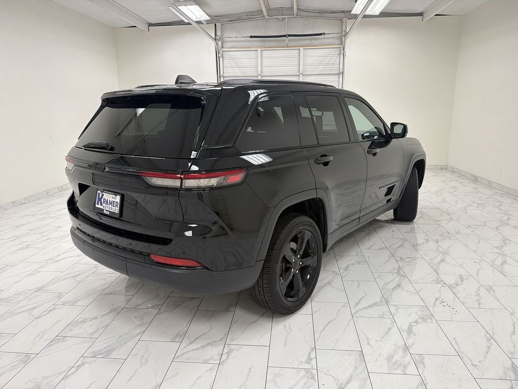 2023 Jeep Grand Cherokee Altitude