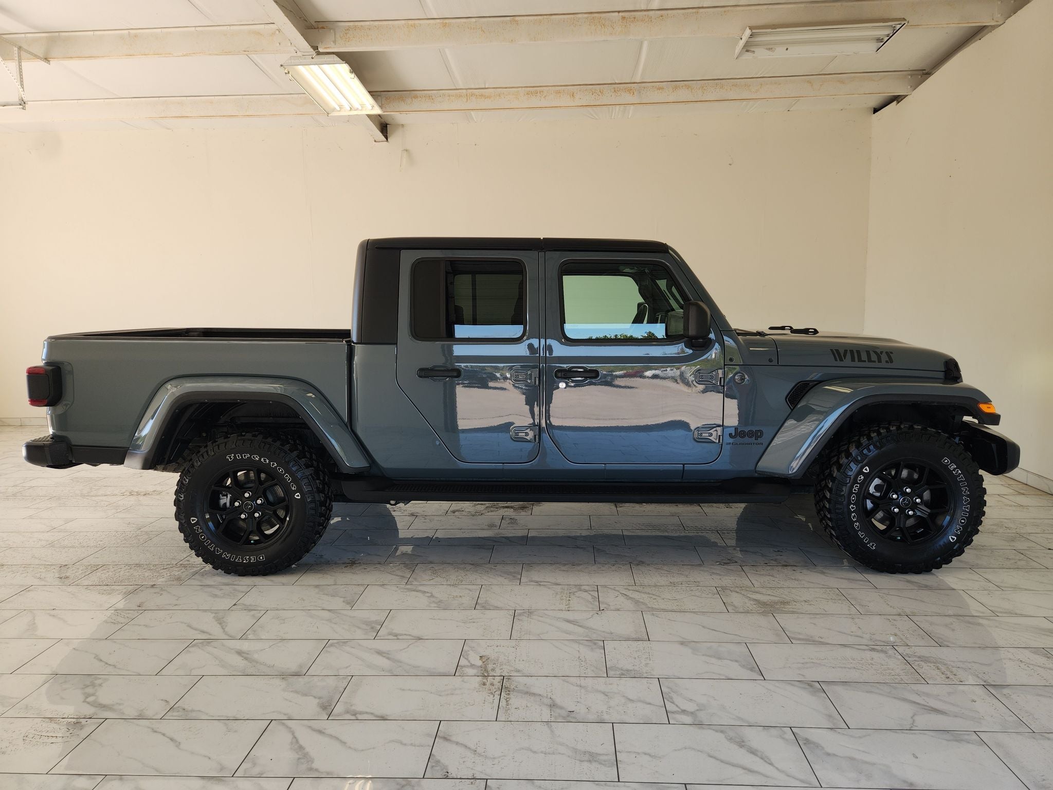 2024 Jeep Gladiator