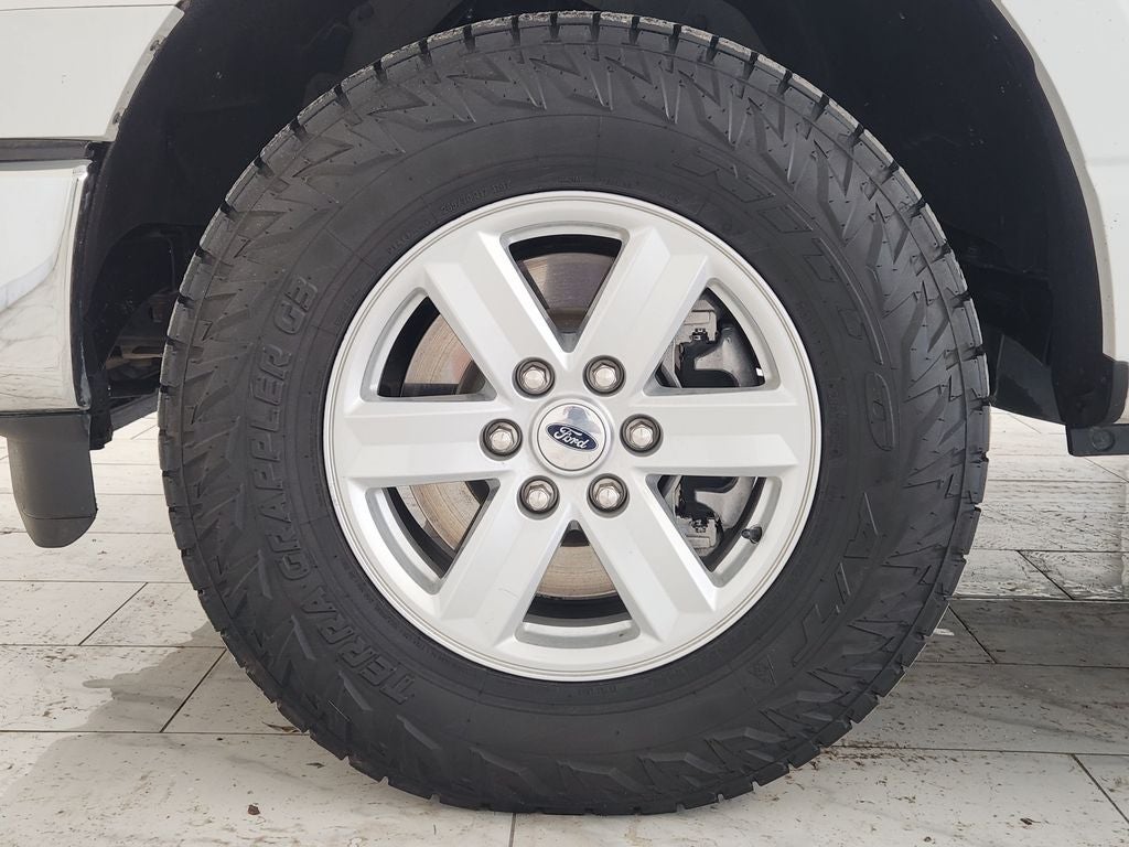 2022 Ford F-150 XLT — photo 10
