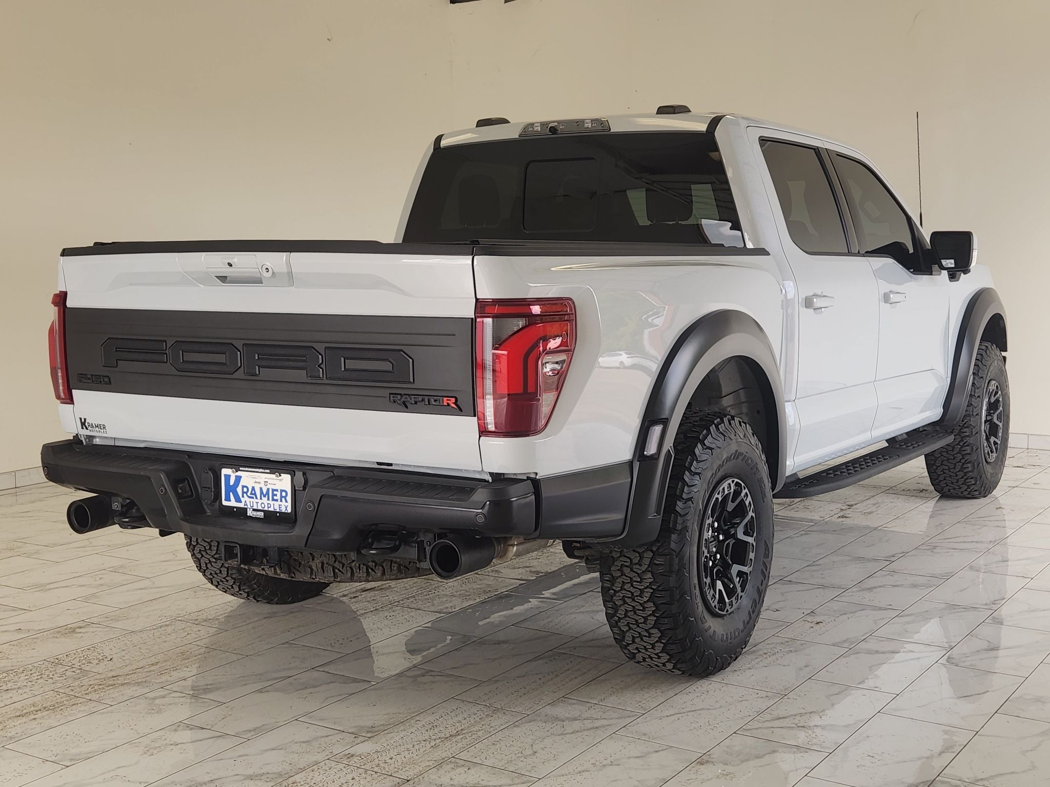 2025 Ford F-150 Raptor — photo 5