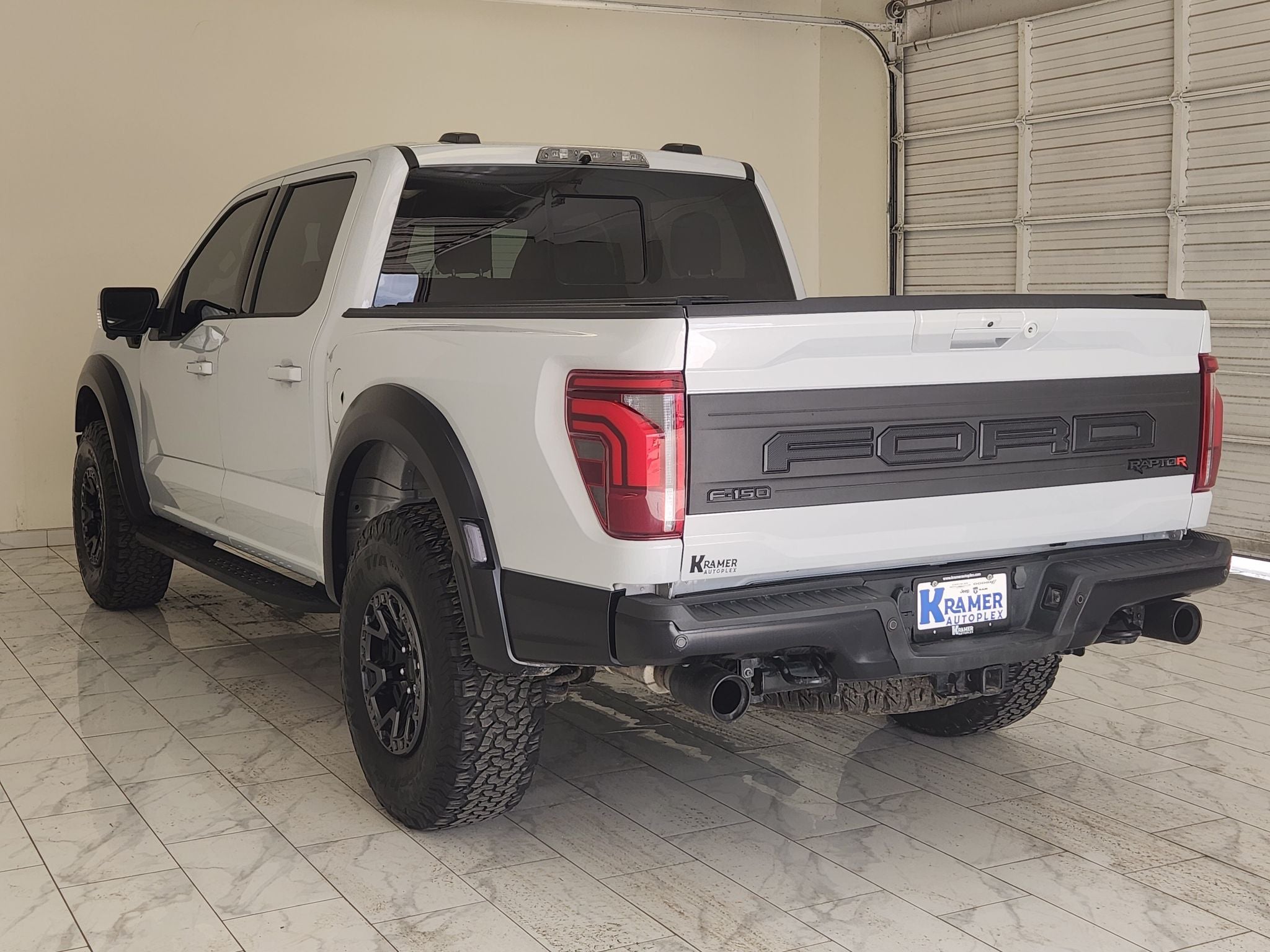 2025 Ford F-150 Raptor — photo 7