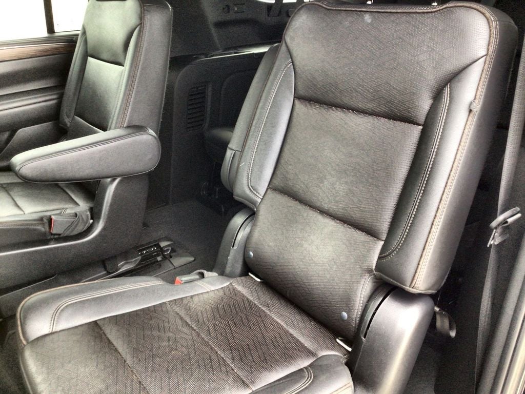 2022 Chevrolet Suburban High Country