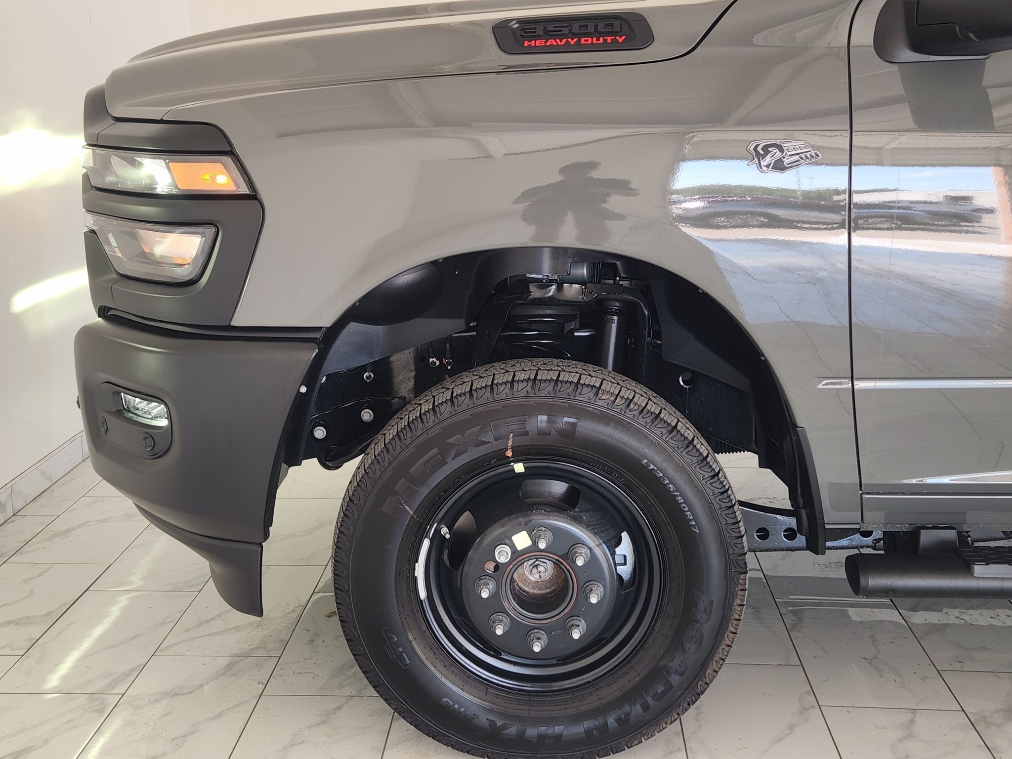 2027 RAM 3500 Tradesman — photo 7