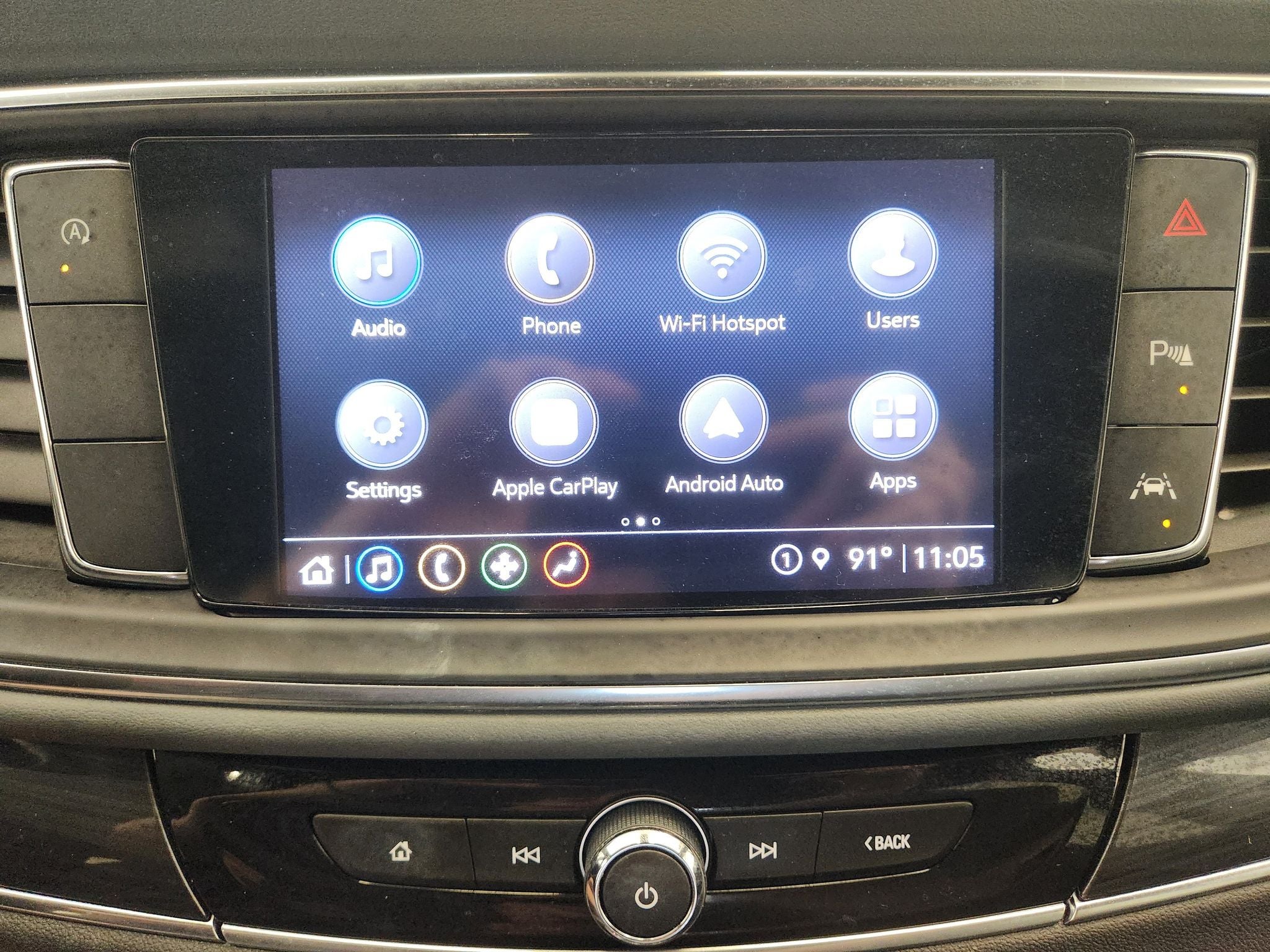 2023 Buick Enclave Essence