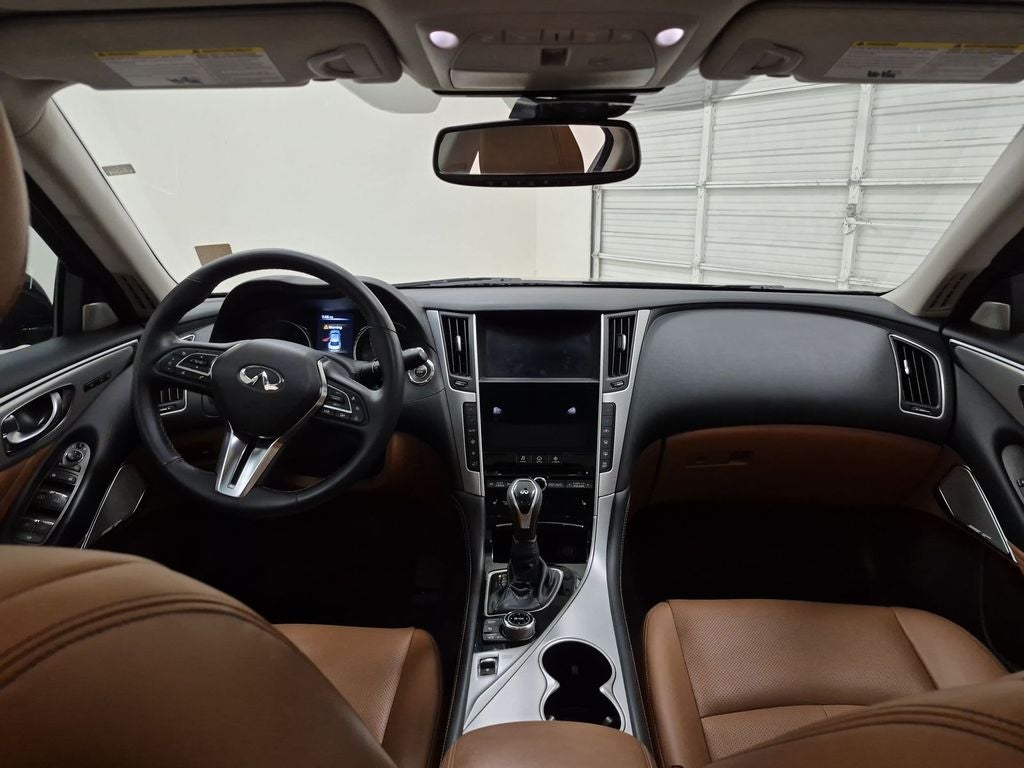 2023 INFINITI Q50 LUXE