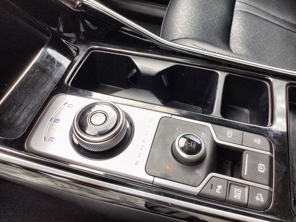 2022 Kia Sorento Plug-In Hybrid SX