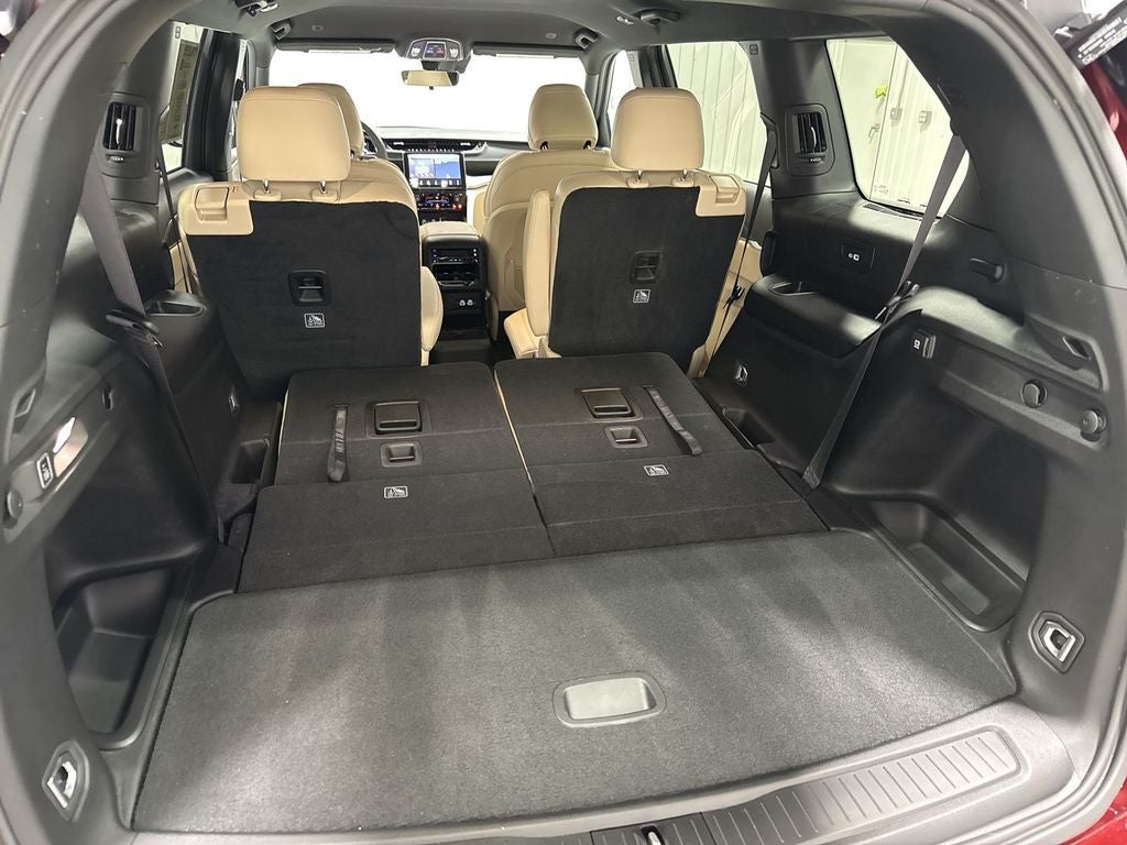 2025 Jeep Grand Cherokee L Limited 4x2