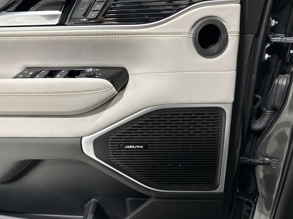 2022 Jeep Wagoneer Series I 4x2