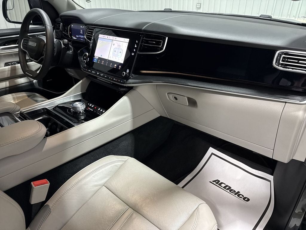 2022 Jeep Wagoneer Series I 4x2