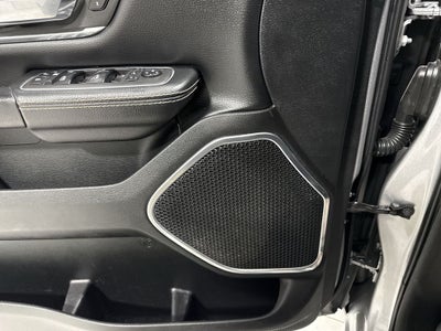 2021 RAM 1500 Laramie Crew Cab 4x4 5'7' Box