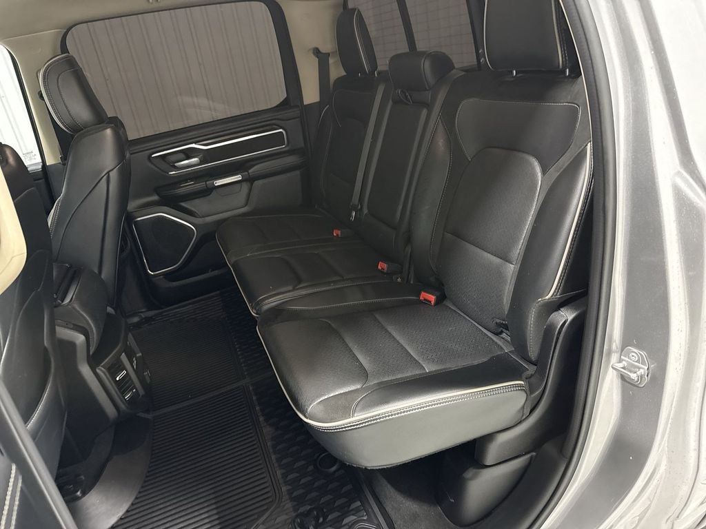 2021 RAM 1500 Laramie Crew Cab 4x4 5'7' Box