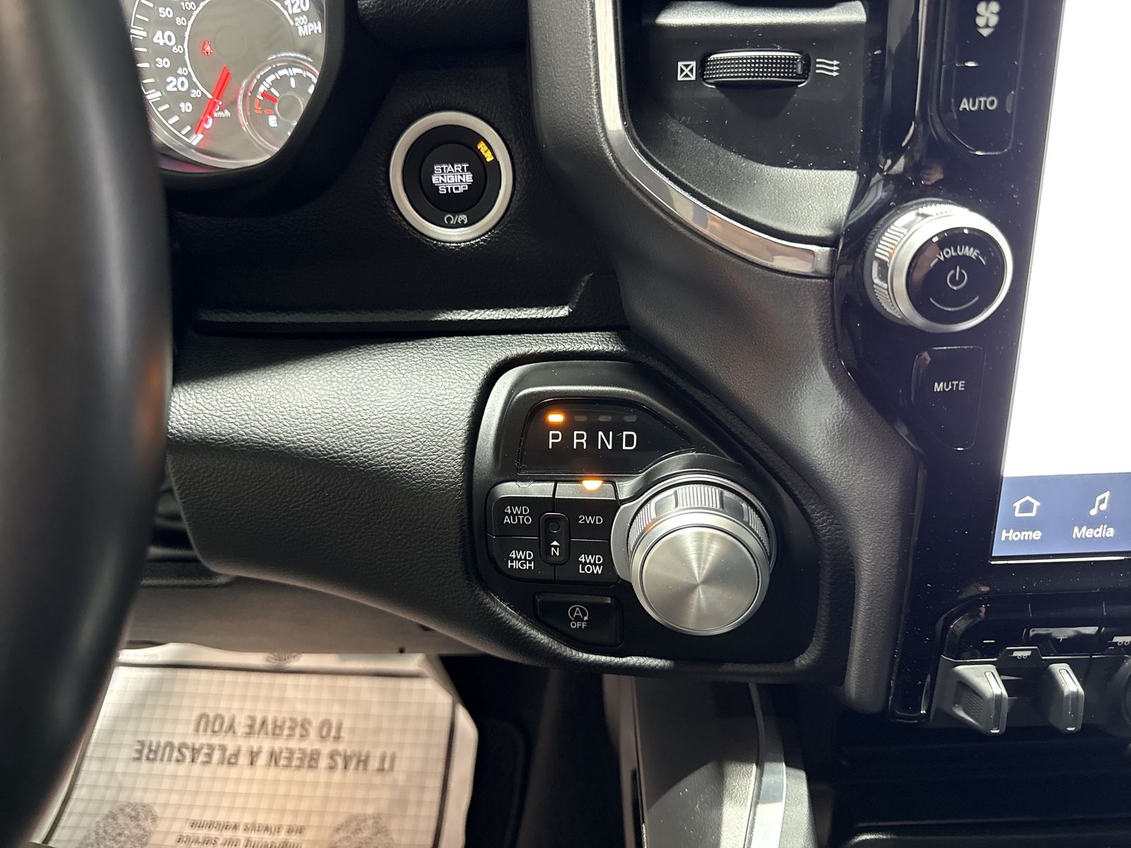 2023 RAM Ram 1500 Laramie