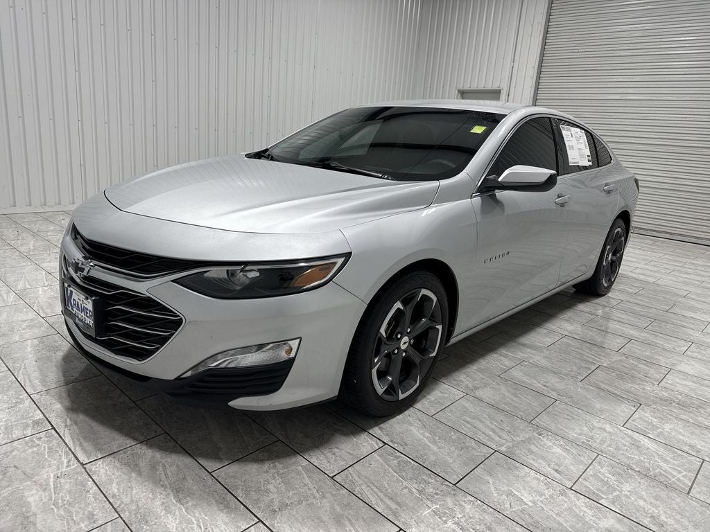 2022 Chevrolet Malibu FWD LT