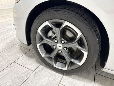 2022 Chevrolet Malibu FWD LT