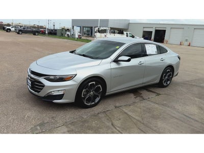 2022 Chevrolet Malibu FWD LT