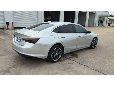 2022 Chevrolet Malibu FWD LT