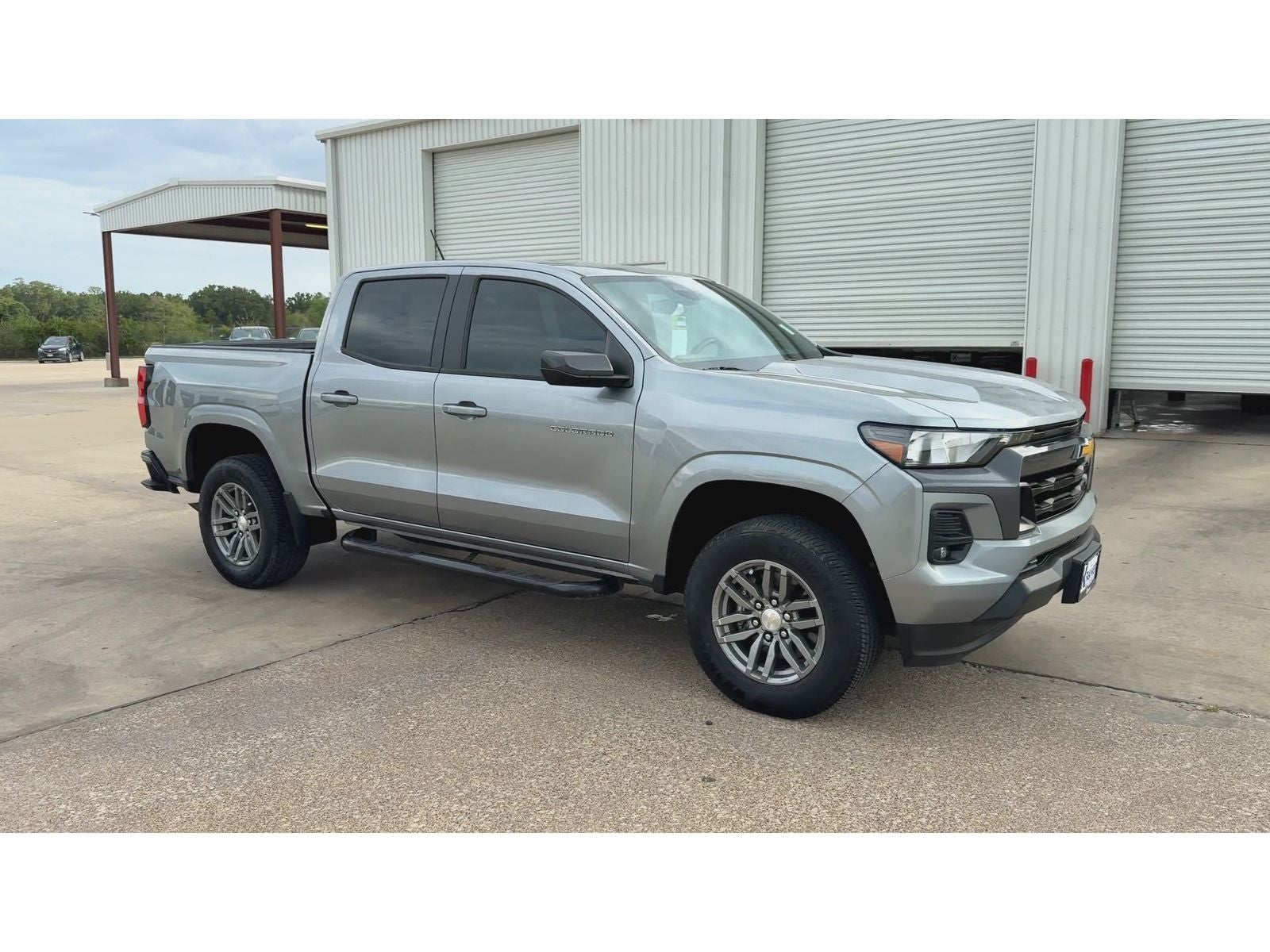 2024 Chevrolet Colorado 2WD LT — photo 2