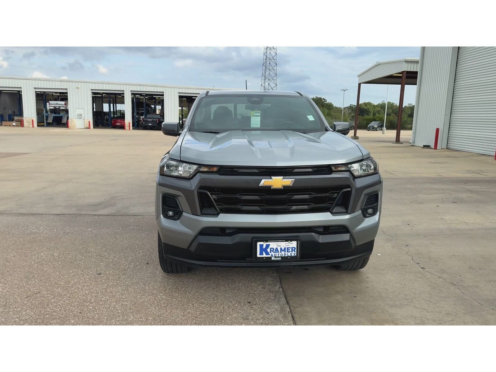 2024 Chevrolet Colorado 2WD LT — photo 3