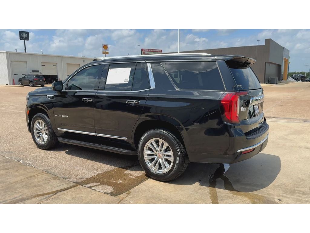 2023 GMC Yukon 4WD SLT