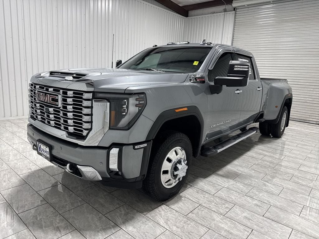2024 GMC Sierra 3500HD 4WD Crew Cab Long Bed Denali