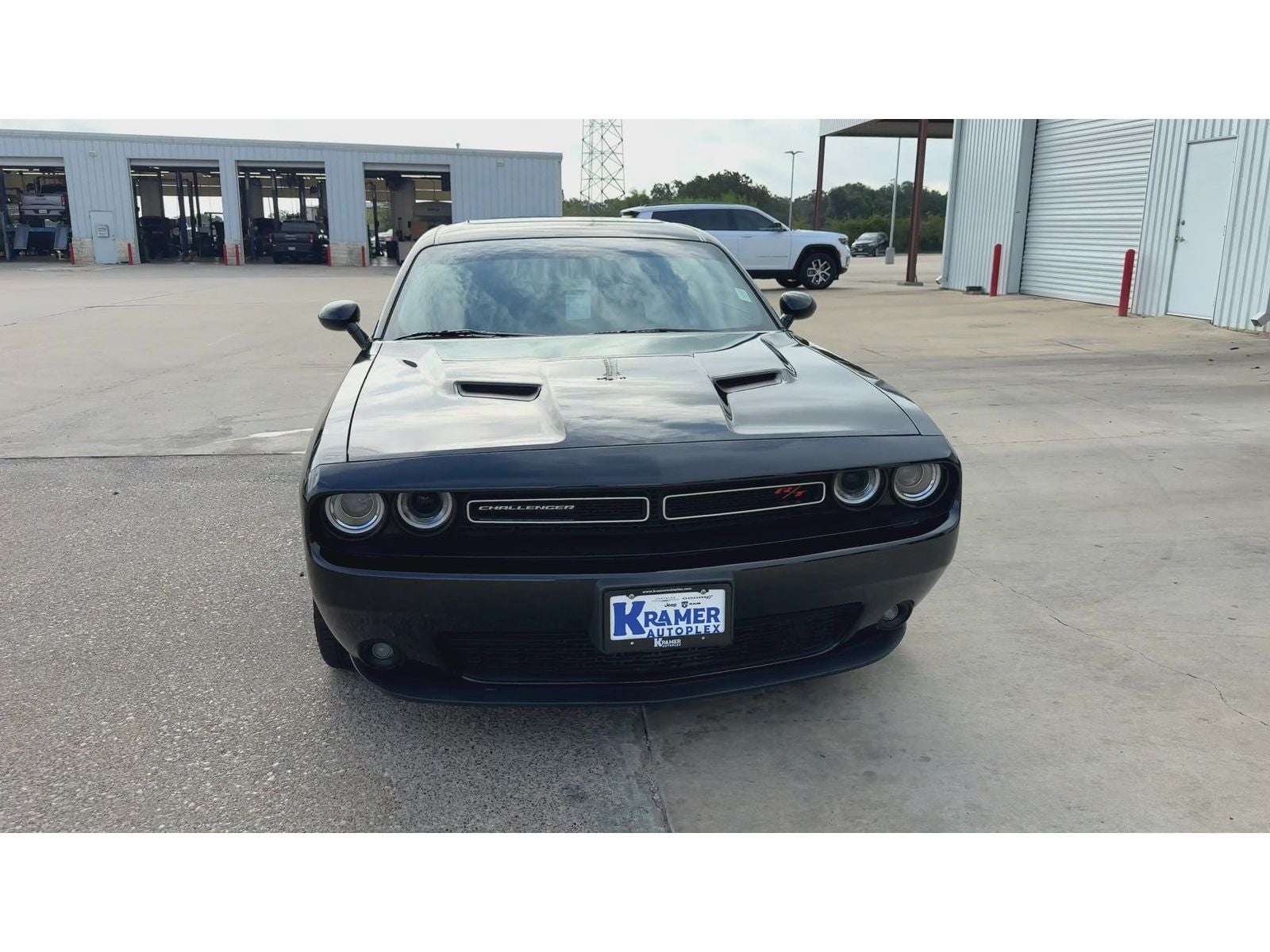 2015 Dodge Challenger R/T — photo 3
