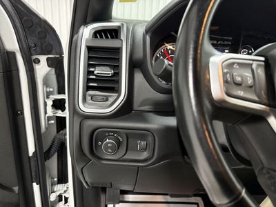 2024 RAM 3500 Big Horn Crew Cab 4x4 8' Box