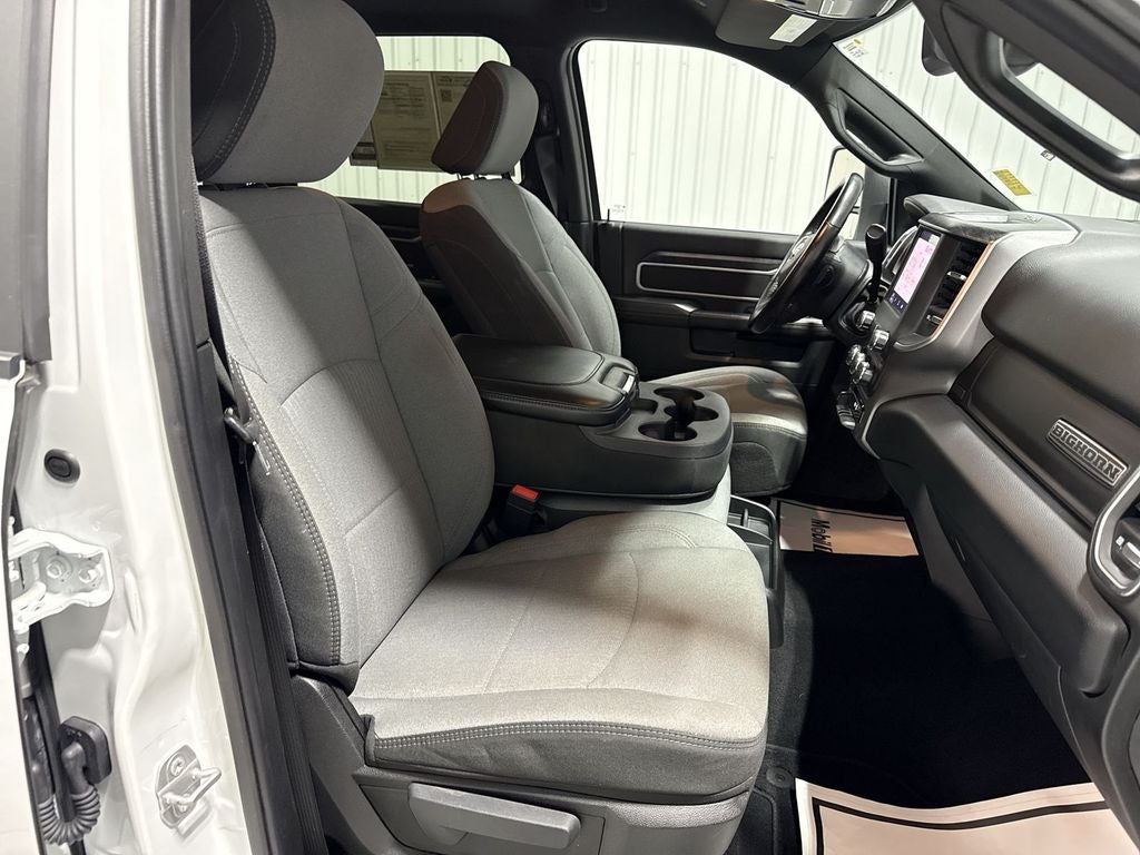 2024 RAM 3500 Big Horn Crew Cab 4x4 8' Box