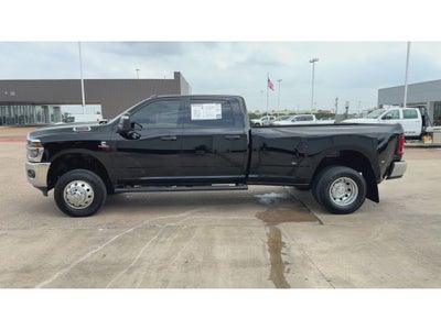 2025 RAM 3500 Tradesman Crew Cab 4x4 8' Box