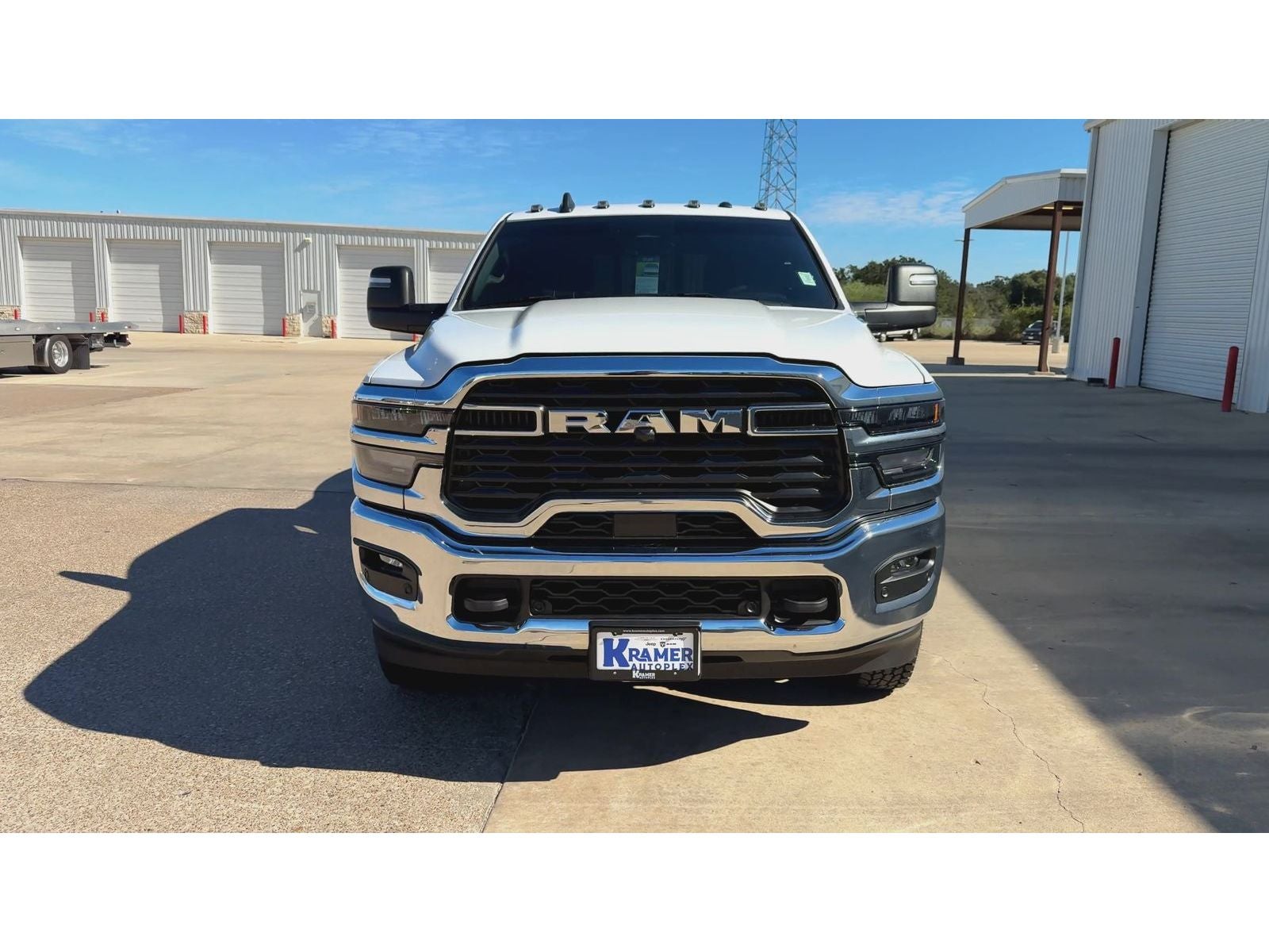 2025 RAM 3500 Tradesman — photo 3