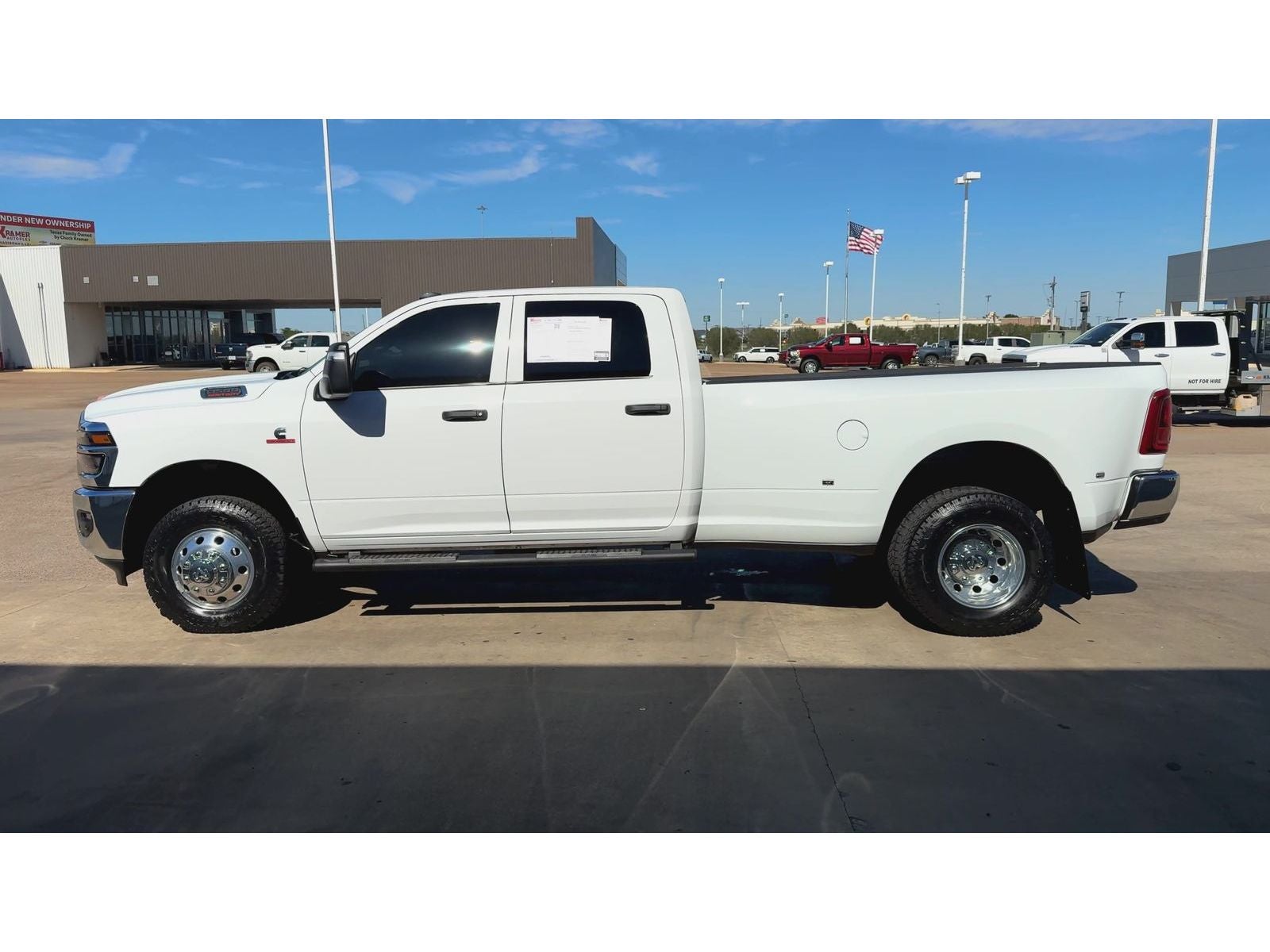2025 RAM 3500 Tradesman — photo 5