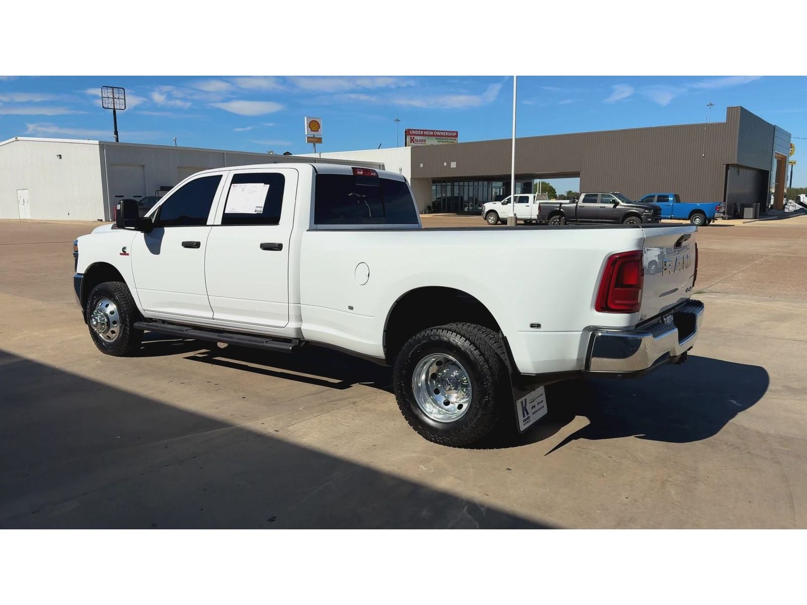 2025 RAM 3500 Tradesman — photo 6