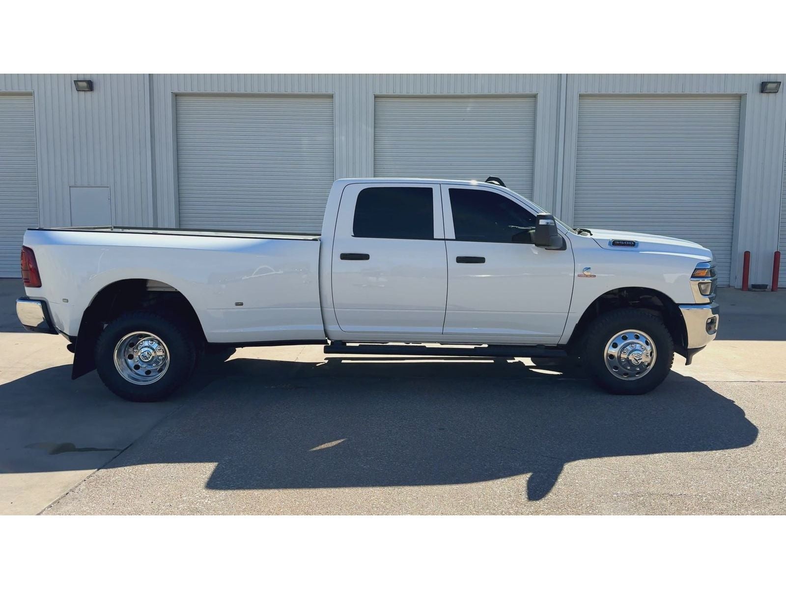 2025 RAM 3500 Tradesman — photo 9