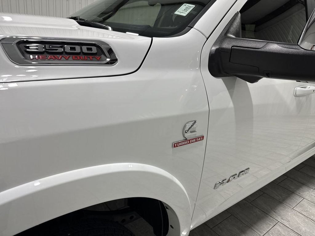 2025 RAM 3500 LimitedLimited Longhorn Mega Cab 4x4 6'4' Box