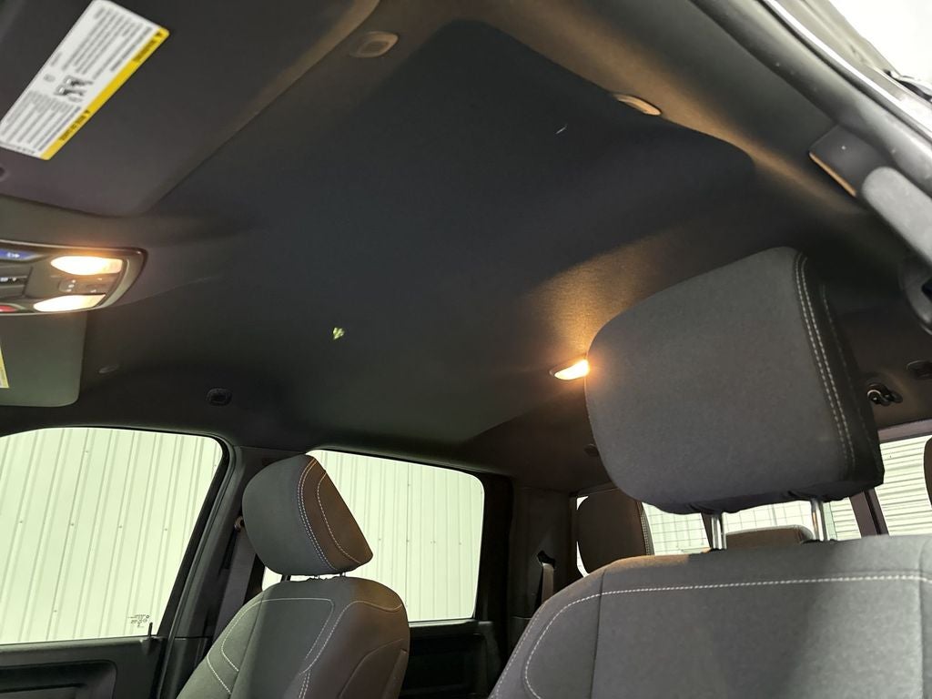 2025 RAM 2500 Tradesman Crew Cab 4x4 6'4' Box
