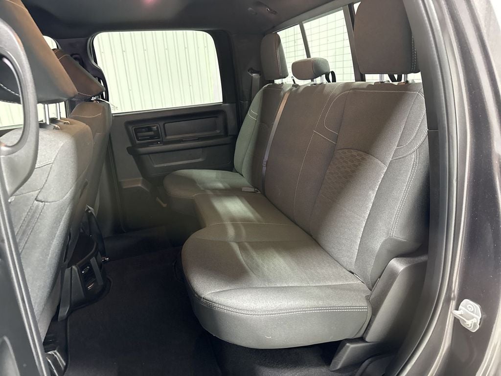 2025 RAM 2500 Tradesman Crew Cab 4x4 6'4' Box