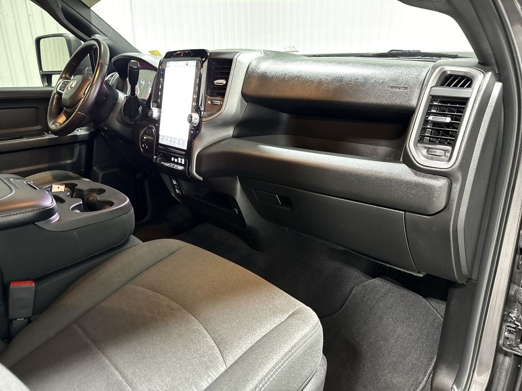 2025 RAM 2500 Tradesman Crew Cab 4x4 6'4' Box
