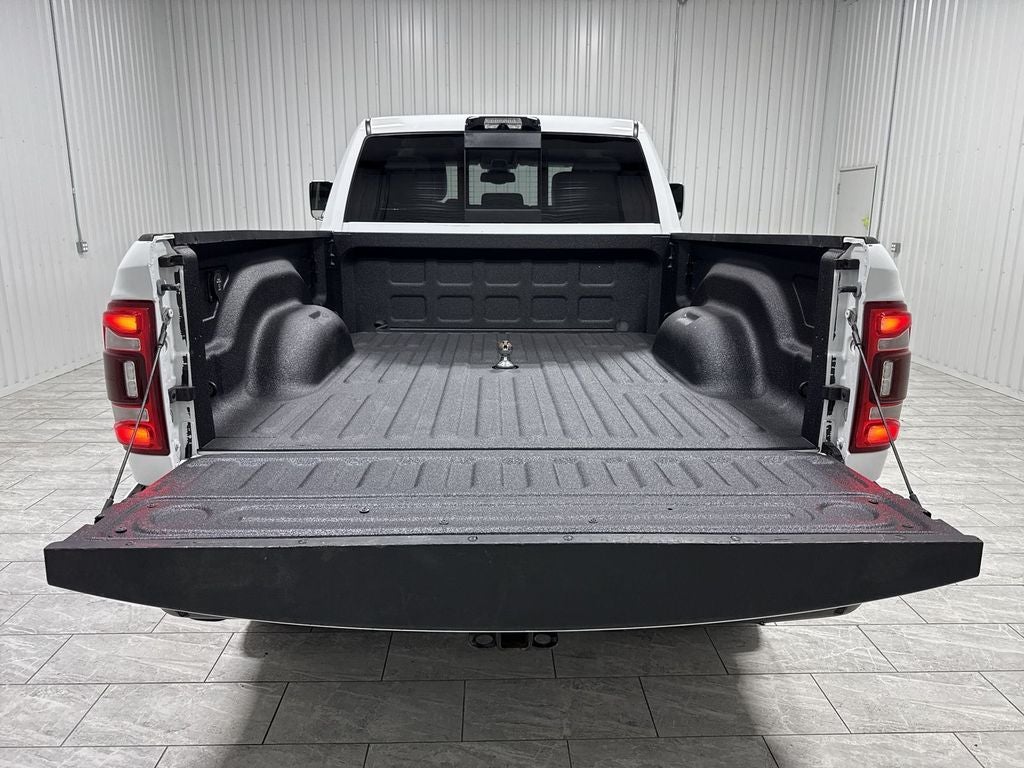 2022 RAM 2500 Laramie Crew Cab 4x4 6'4' Box