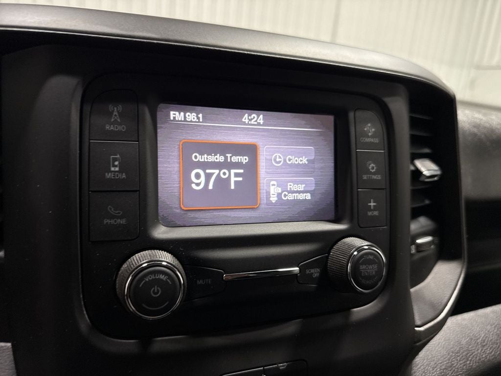 2022 RAM 2500 Tradesman Crew Cab 4x4 8' Box
