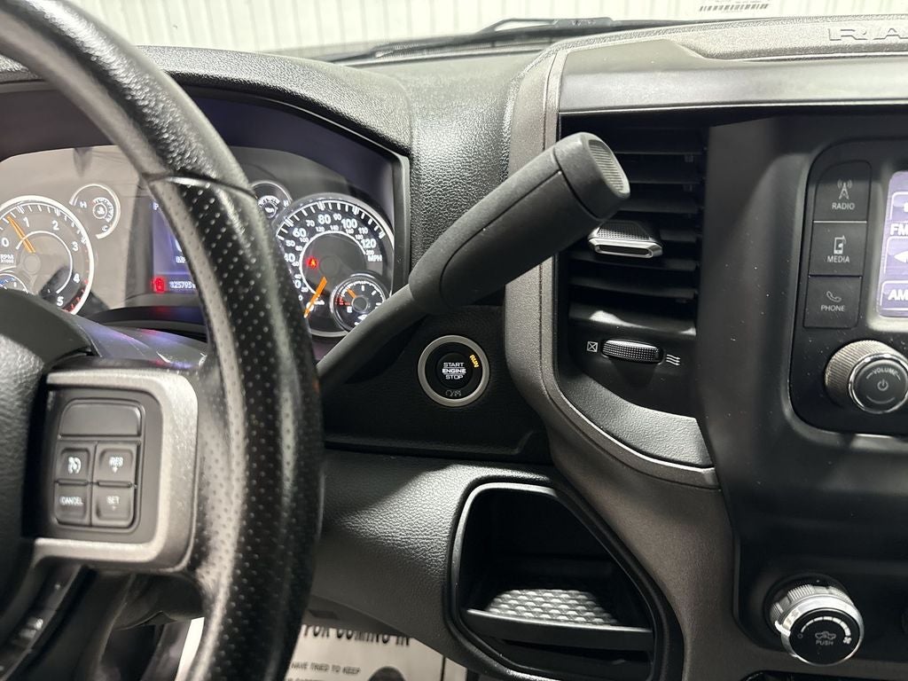 2022 RAM 2500 Tradesman Crew Cab 4x4 8' Box