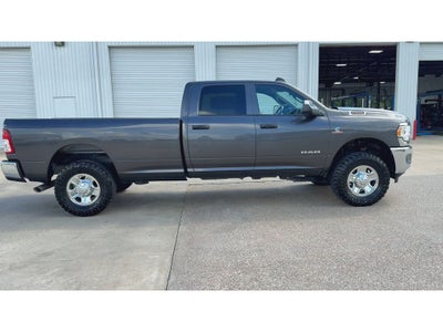 2022 RAM 2500 Tradesman Crew Cab 4x4 8' Box