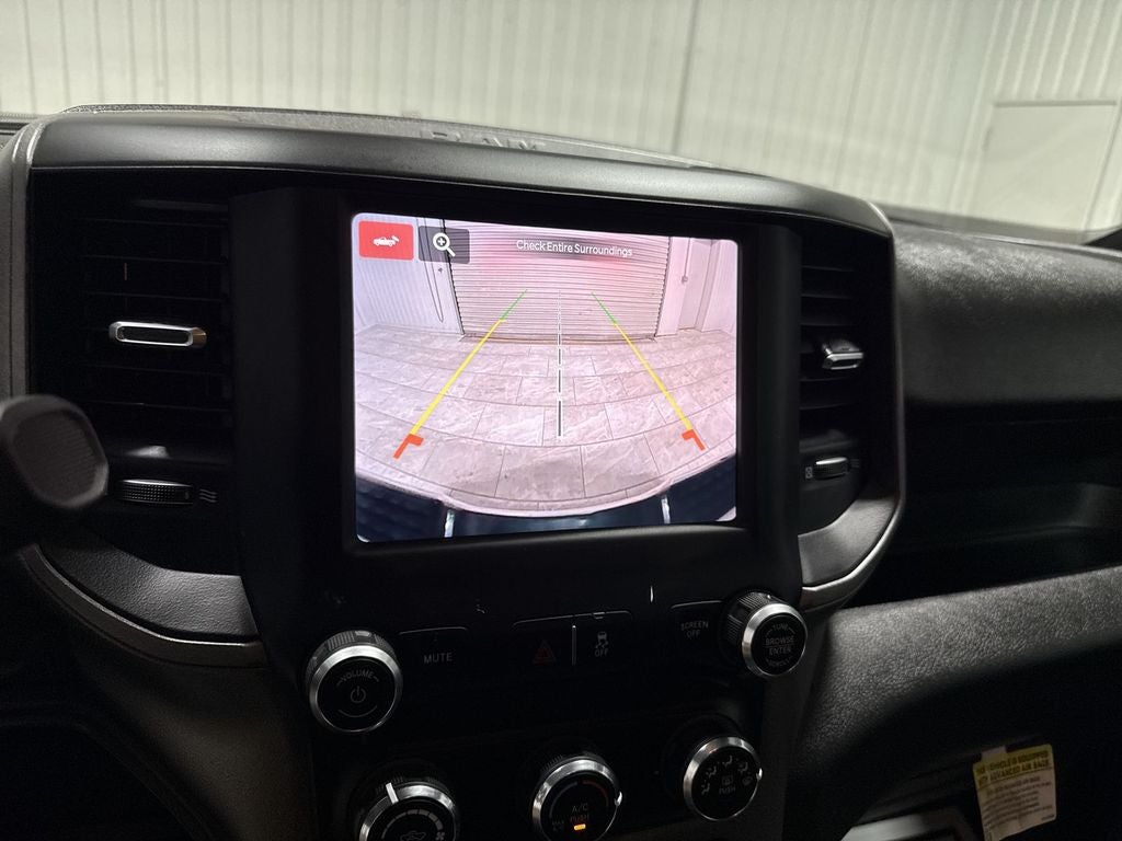 2023 RAM 2500 Tradesman Crew Cab 4x4 8' Box