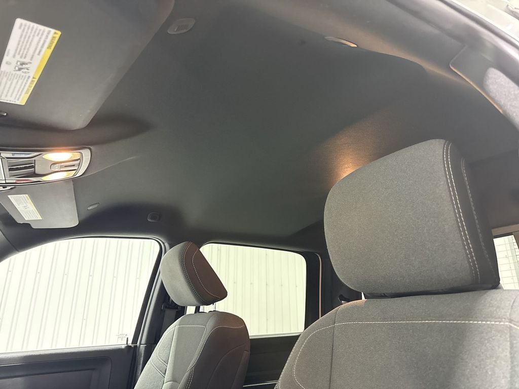 2023 RAM 2500 Tradesman Crew Cab 4x4 8' Box