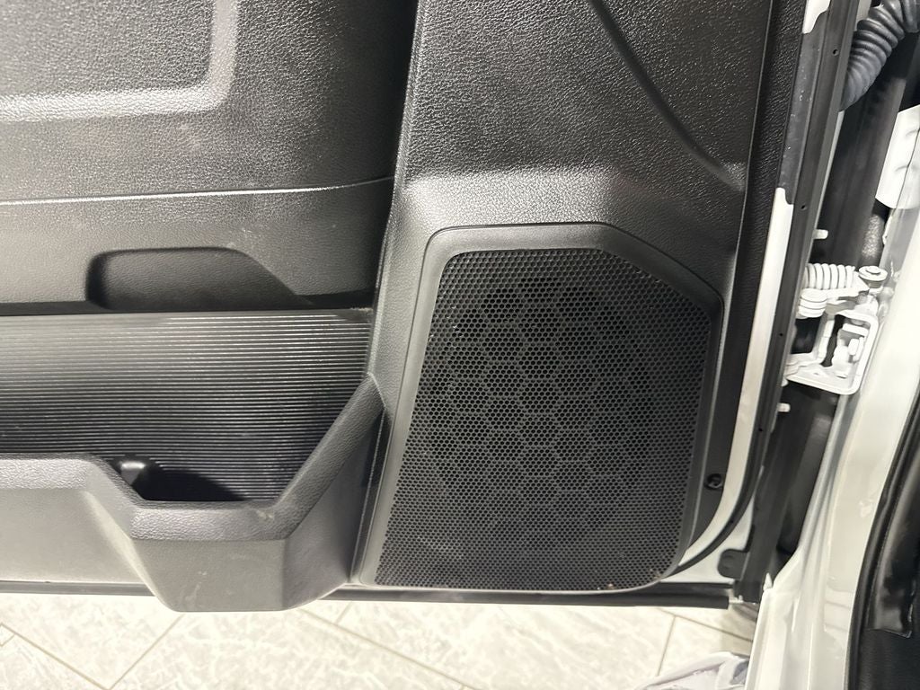 2023 RAM 2500 Tradesman Crew Cab 4x4 8' Box