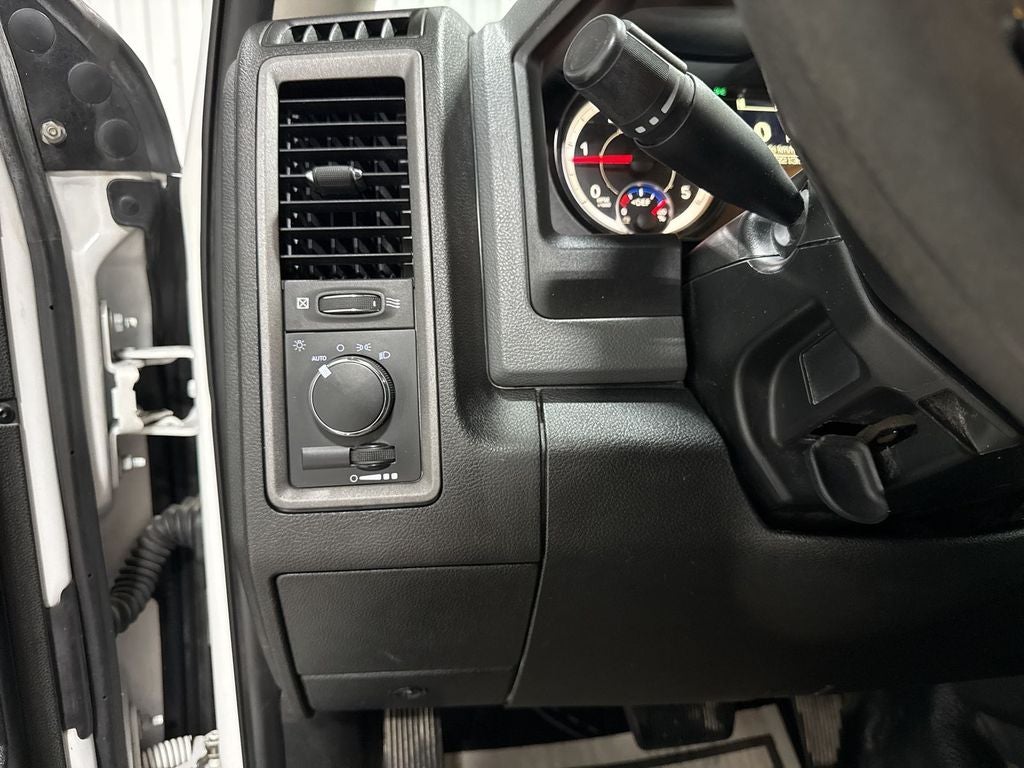 2018 RAM 4500 Chassis Tradesman/SLT/Laramie