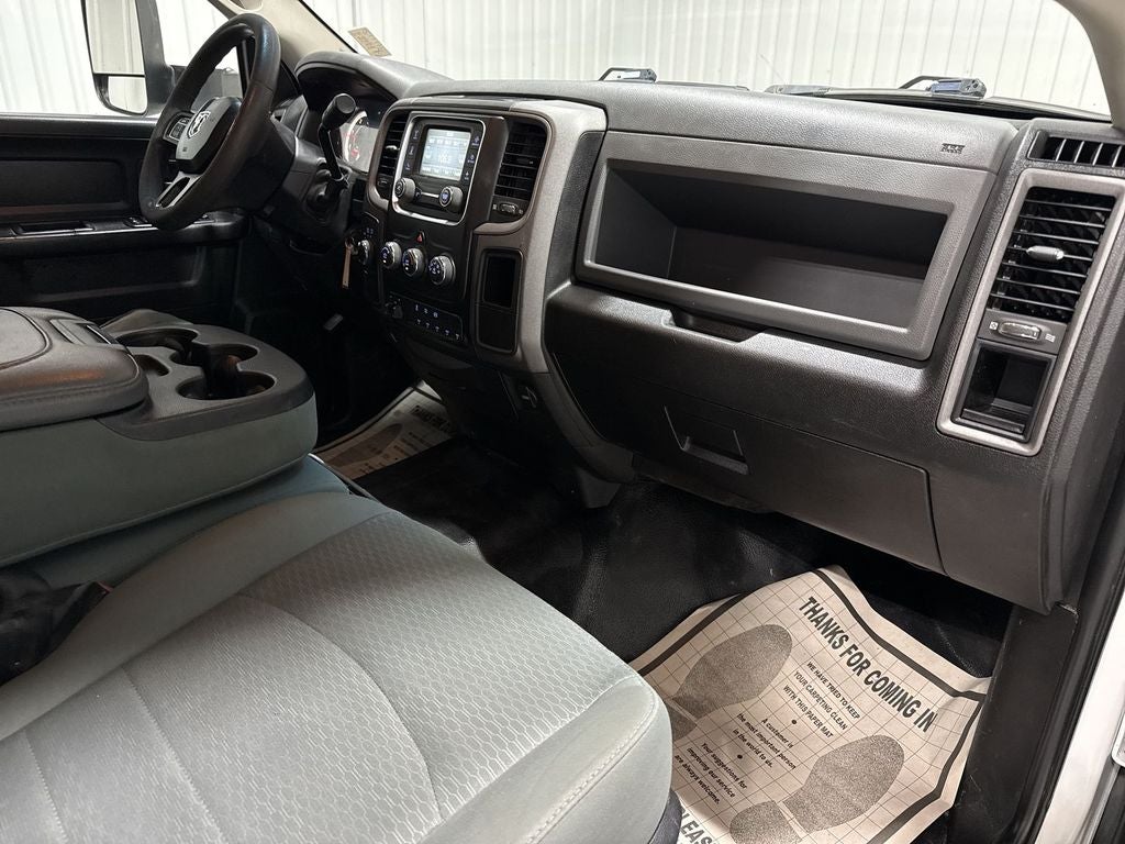 2018 RAM 4500 Chassis Tradesman/SLT/Laramie