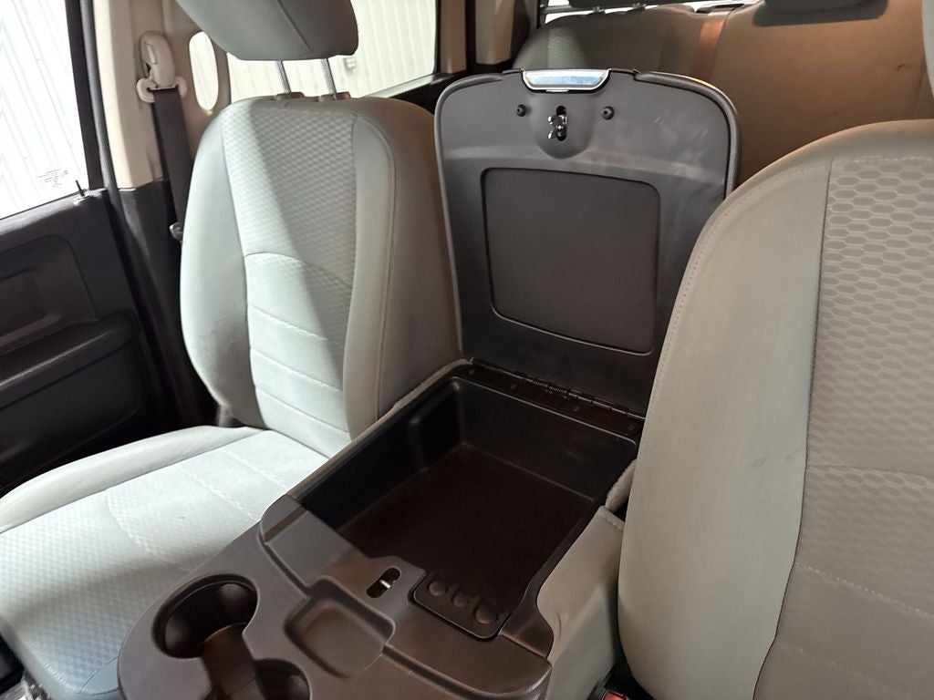 2018 RAM 4500 Chassis Tradesman/SLT/Laramie