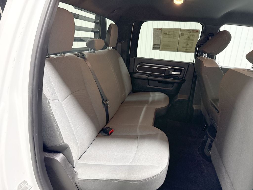 2024 RAM 3500 Chassis Tradesman/SLT/Laramie/Limited